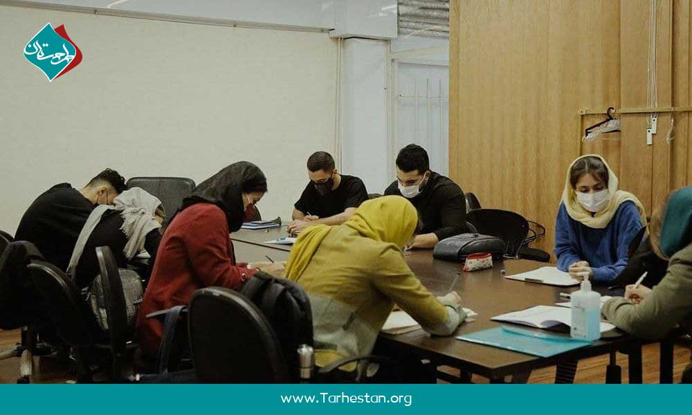 اهمیت داشتن مدرک معتبر در استخدام