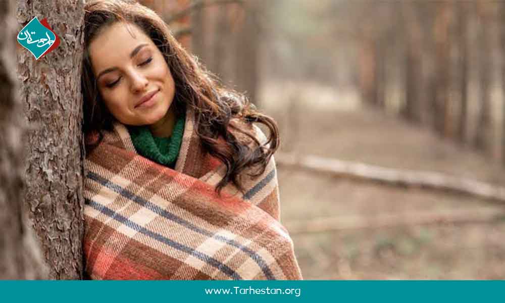 استفاده از پتو برای عکاسی پاییزی 